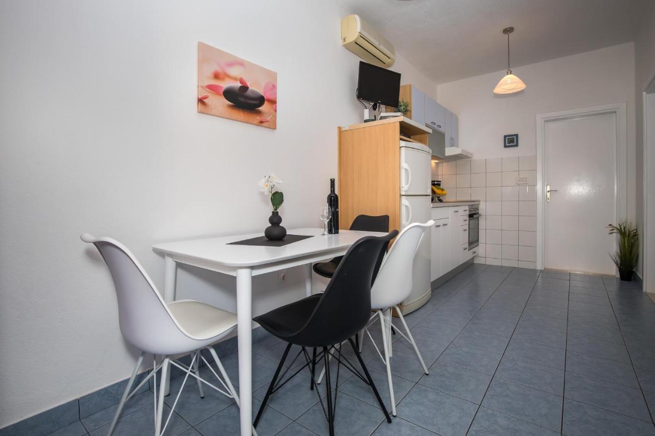 Filipic Apartment